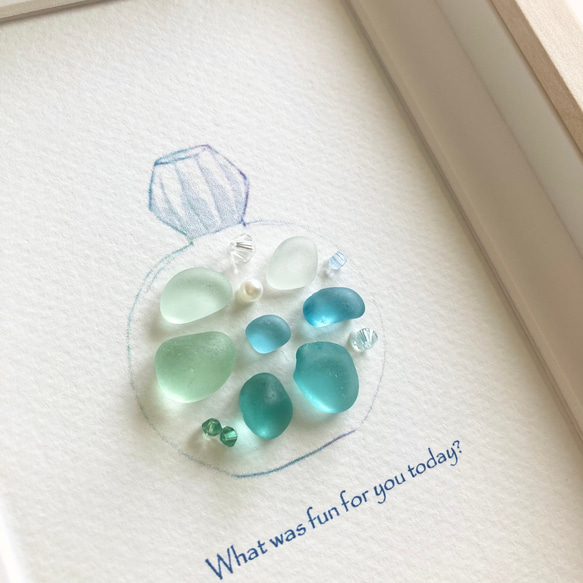 シーグラスの香水瓶・シーグラスアート・置物/壁かけ・インテリア小物