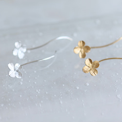 三葉草波浪耳環 第7張的照片