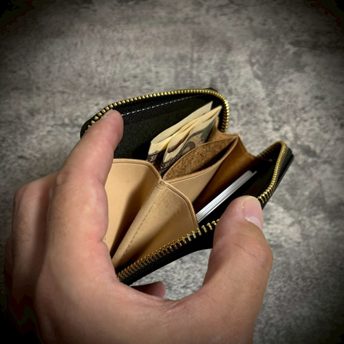 未使用レザーアトリエフィロソフィ三つ折り牛革財布ブラック 未使用