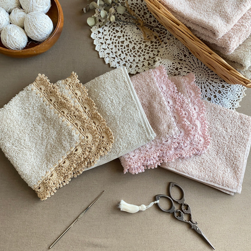 大切なお出かけに》手編み＊クロッシェレース♢タオルハンカチ