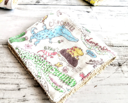 【001】ハーフサイズ　ガーゼハンカチ　ガーゼタオルハンカチ　ハンドメイド ☆ガーゼタオルハンカチ ハーフ20×10cm 3枚セット￥500
