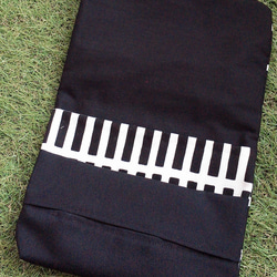 オトナの為の移動ポケット　シンプル　ストライプ　モノトーン　格子 2枚目の画像