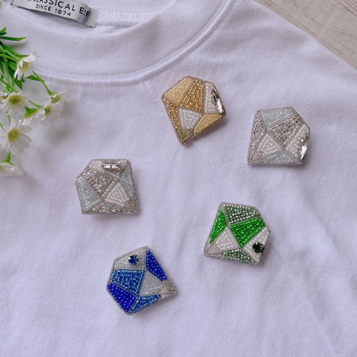 受注製作＊ビーズ刺繍ブローチ【bijou-宝石＊イエローダイヤ/ゴールド