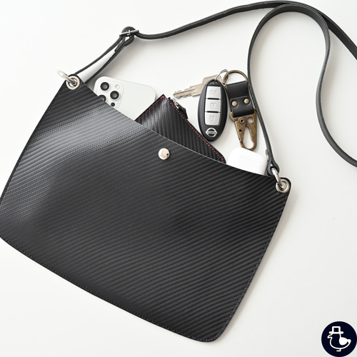未使用級 ARAMANI EXCHANGE ショルダーバッグ サコッシュ レザー 楽天市場】レザーサコッシュ スクエアショルダーバッグ B5相当