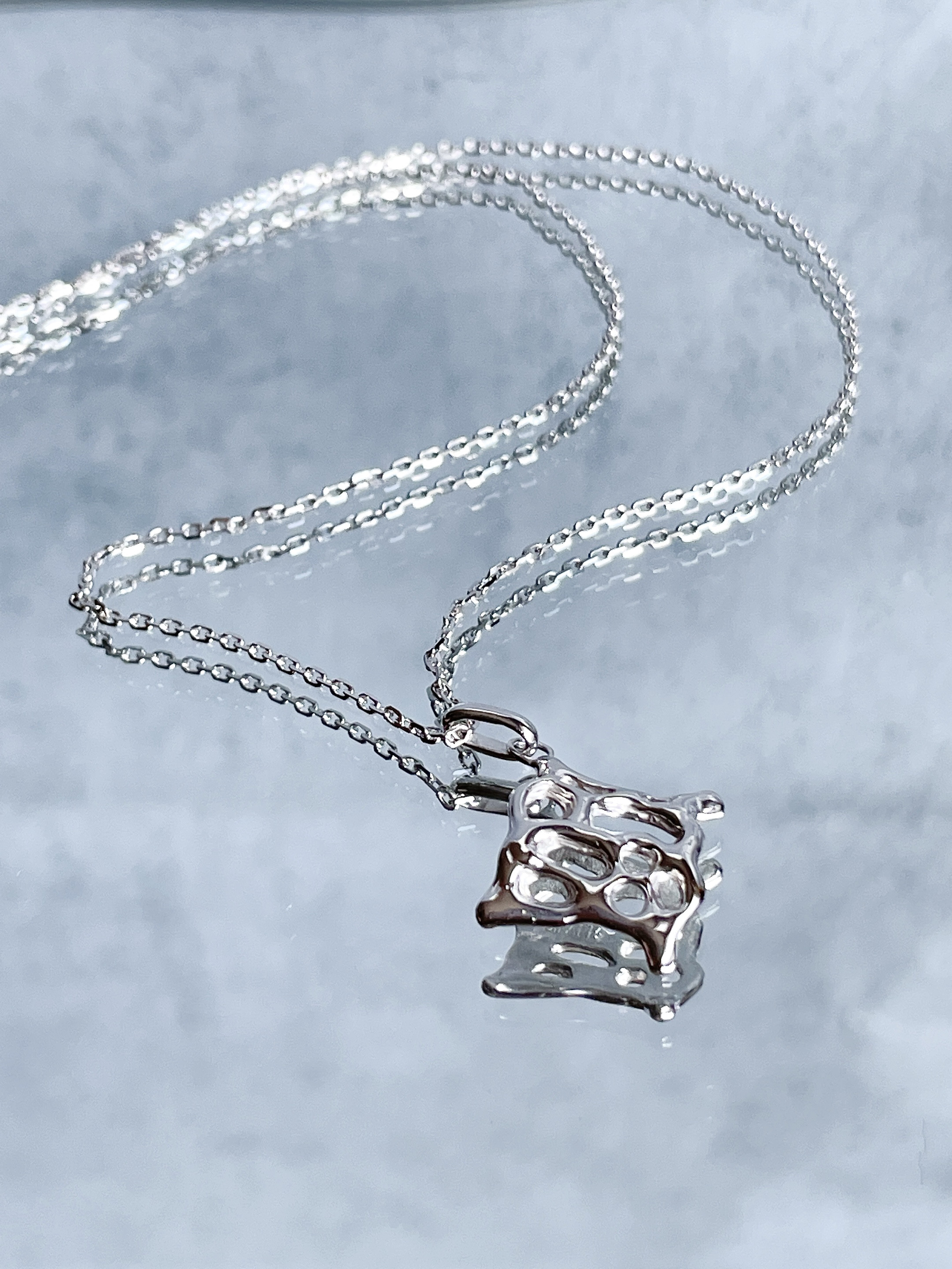 ribero line/  MINAMO necklace