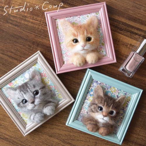 ハンドメイド　羊毛フェルト　メイクーン　ブラウンタビー 羊毛フェルト メインクーンクラシックタビー 猫 ネコ