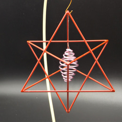 マカバ  レッド テスラ二重渦巻コイル 神聖幾何学 波動調整装置 地場調整 瞑想 1枚目の画像