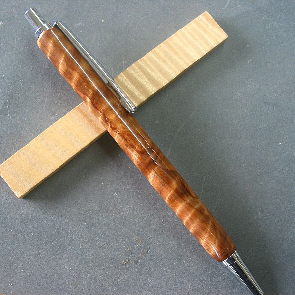 【赤杉】木軸シャープペン 金襴杢が輝く【即日発送】