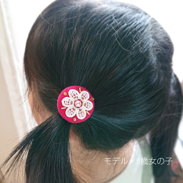 【2個セット】タティングレース×ビーズ刺繍のくるみボタンヘアゴム ピンク ツインテール 2枚目の画像