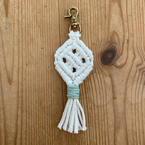 Macrame Keyring マクラメ キーホルダー 2枚目の画像