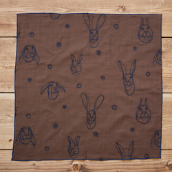 +HAyU fabric ～RABBIT～ 綿100%ダブルガーゼ刺繍ハンカチ 5枚目の画像