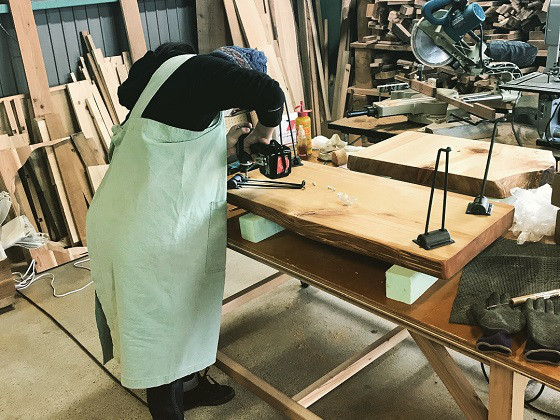 天然木でつくるフォールディングテーブル「本気のワークショップ」予約