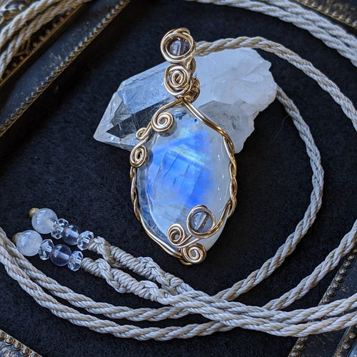 高品質 ブルームーンストーン ペンダント ホワイトラブラドライト 5 高