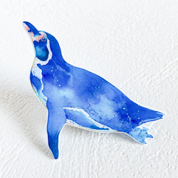 泳ぐペンギン　海のブルー ブローチペア 2枚目の画像