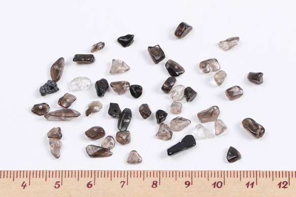 N2773  150個  天然石ビーズ さざれ石 スモーキークォーツ 不規則型 3-5mm  3X（50ヶ） 4枚目の画像