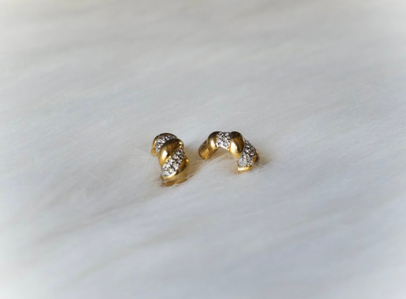 纏繞星際閃耀夭色邊界 古菫珠寶耳針式飾 品耳環 piercing earrings 第2張的照片