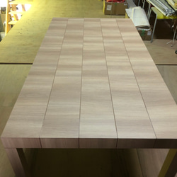 ダイニングテーブル　木目化粧板仕上げ 3枚目の画像