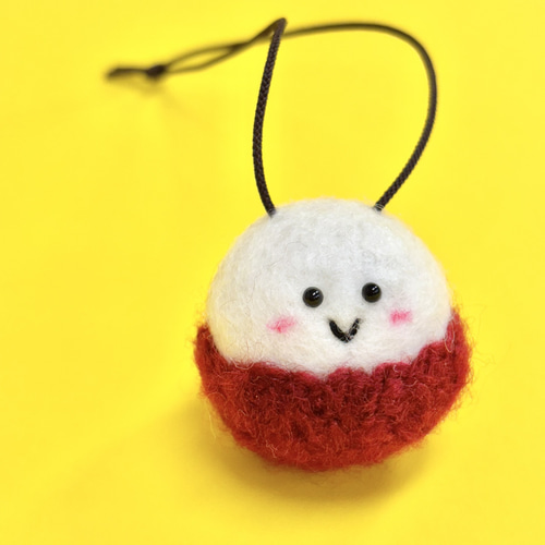 ライチのストラップ】 羊毛フェルト キーホルダー チャーム 傘マーカー