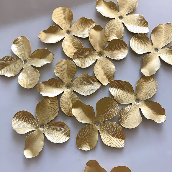 8個】ゴールドフラワーパーツ マットゴールド その他素材 D