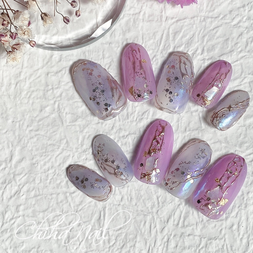 オーロラ 夏ネイル ニュアンスネイル 大人ネイル パール 海水浴