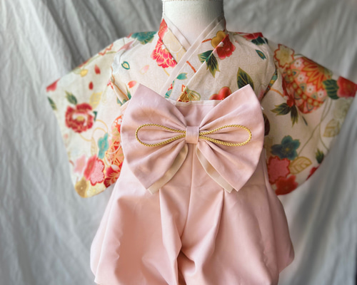 【momoka】ベビー袴 ハンドメイド 花柄マスタード×生成り momoka】ベビー袴 ハンドメイド 花柄マスタード×生成り ベビー袴