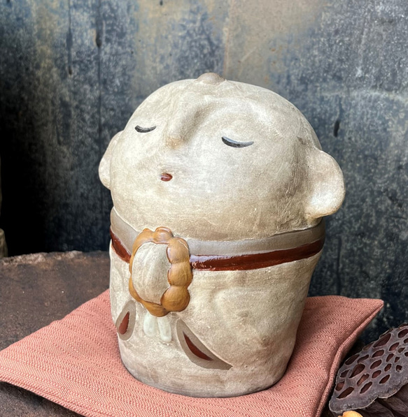 お地蔵さん（小）座布団（中）付き　　Ｏ-129　陶製　/Jizo/地藏 3枚目の画像