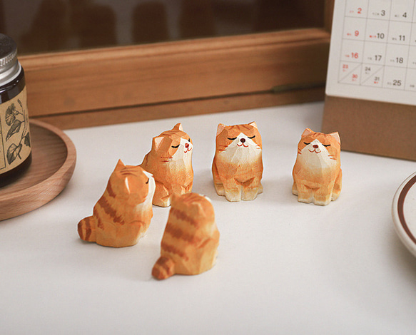 かわいい日柴犬猫萌寵置物和机面木質彫刻癒し系働物小贈り物 5枚目の画像