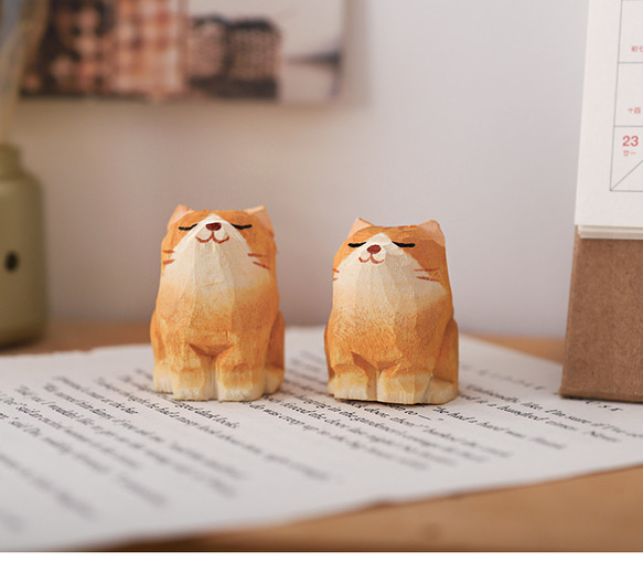 かわいい日柴犬猫萌寵置物和机面木質彫刻癒し系働物小贈り物 4枚目の画像
