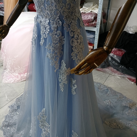 可愛清爽溫柔的藍色連身裙，精緻蕾絲，絲帶裙裾，新娘/婚禮/餘興派對 第8張的照片
