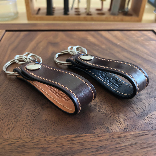 受注製作Horweenシェルコードバン ベルトループキーホルダー