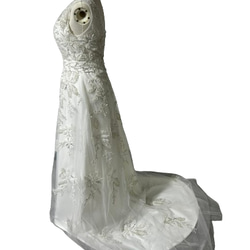 フランス風 ウエディングドレス Vネックドレス 背中見せ 3D立体レース刺繍 プリンセスライン 挙式 2次会 ビーチウエ 2枚目の画像
