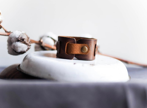 巧克力黑糖麻花午茶時光 古董真皮 皮革手環 中性 手鍊 皮革 vintage leather bracelet 第4張的照片