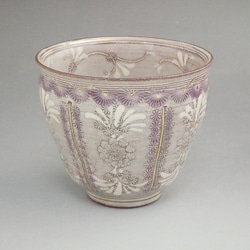 ◆商品番号　 8422紫彩花紋お茶呑茶碗　陶楽　単品 1枚目の画像