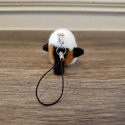 羊毛フェルト　鳥　シマエナガ　ストラップ　まん丸コロコロシマエナガストラップ　　　　f00067 6枚目の画像