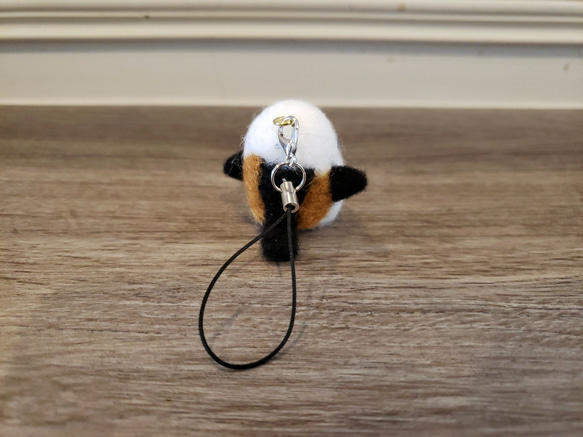羊毛フェルト　鳥　シマエナガ　ストラップ　まん丸コロコロシマエナガストラップ　　　　f00067 6枚目の画像