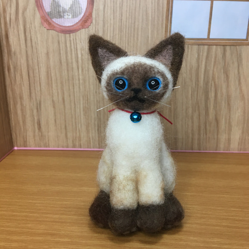 羊毛フェルト シャム猫 羊毛フェルト めぐめぐ 通販 14207858｜Creema