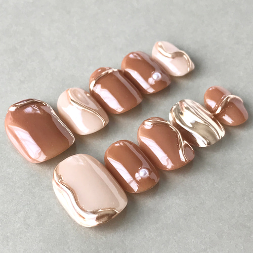 特集掲載♡ブラウンとベージュのニュアンスネイル ネイルチップ 韓国  