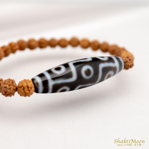 九眼天珠 最強の天珠 潜在能力 利益 能力 権力 瞑想 修行 至純高級天珠