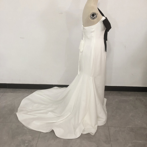 美品！ パーティードレス ホワイト オフショル トレーン 編み上げ 2次  