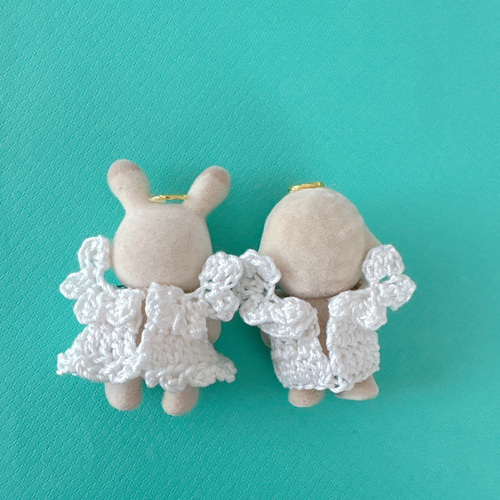 ベビールーム　セット　シルバニア　赤ちゃん　天使　ドールハウス　お世話　天使の羽 Amazon | シルバニアファミリー ルームセット 赤ちゃんおそろい