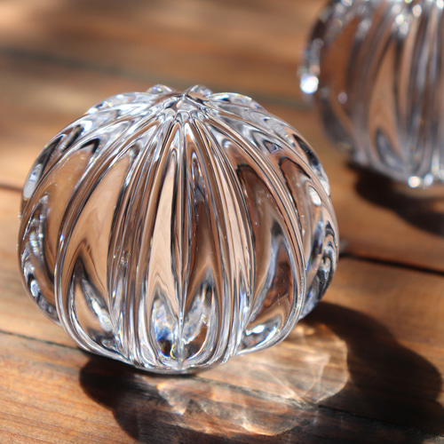 新作「フルートのペーパーウェイト」flute スウェーデンクリスタル