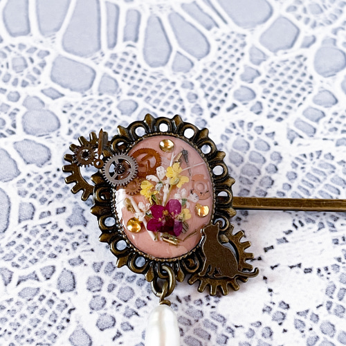 パンジーとネコ(=^_^=)パッチンピン☆