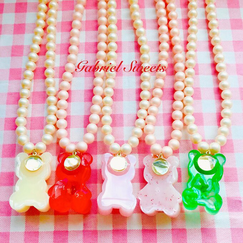 クマちゃんのパールネックレス〔イチゴミルク〕 ネックレス