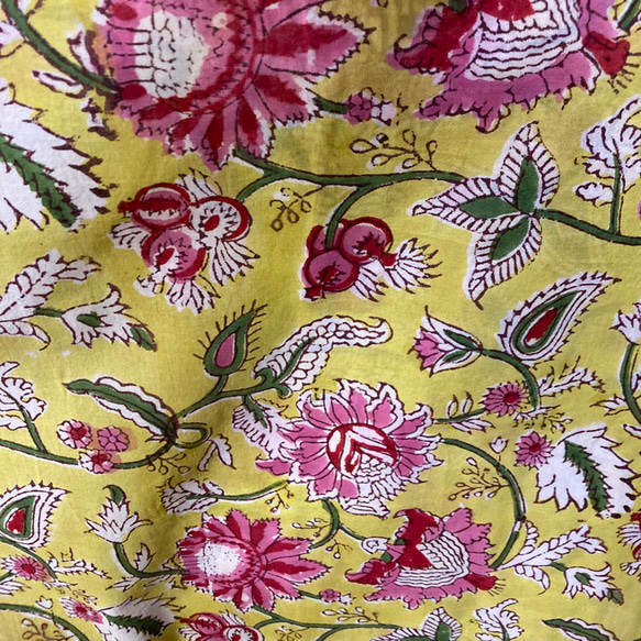 インド綿の二部式浴衣 おはしょり付き　イエローｘピンクボタニカル 5枚目の画像