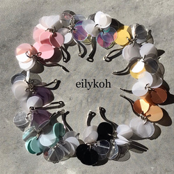 ハンドメイド 〈ストラップ&チャーム(2色セット)〉No.2401 ハンドメイド 〈ストラップ&チャーム(2色セット)〉No.2401