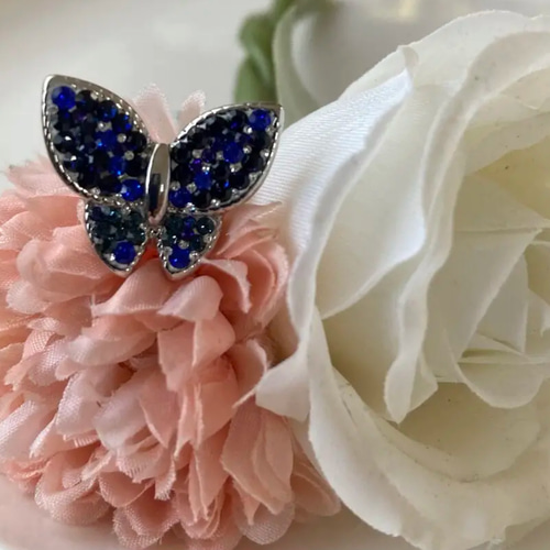 キラキラ蝶々のスワロフスキーグルーデコリング 指輪・リング るみみ