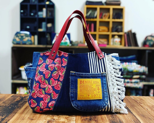 yamatoさまデニムと革のマチたっぷり横長トートバッグ デニムリメイク