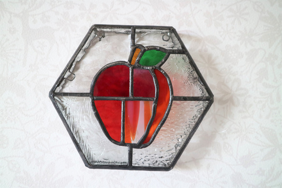ステンドグラス立体パネル・フルーツ(リンゴ) 2枚目の画像