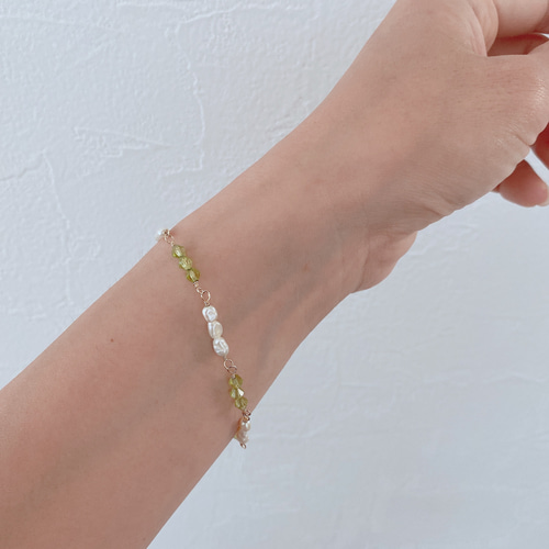 14KGF ペリドットと淡水パールのブレスレット 14kgf ペリドットと淡水パールブレスレット ブレスレット