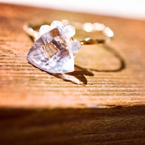 14Kgf] アメシスト 立体トライアングルカット&ラウンドカット